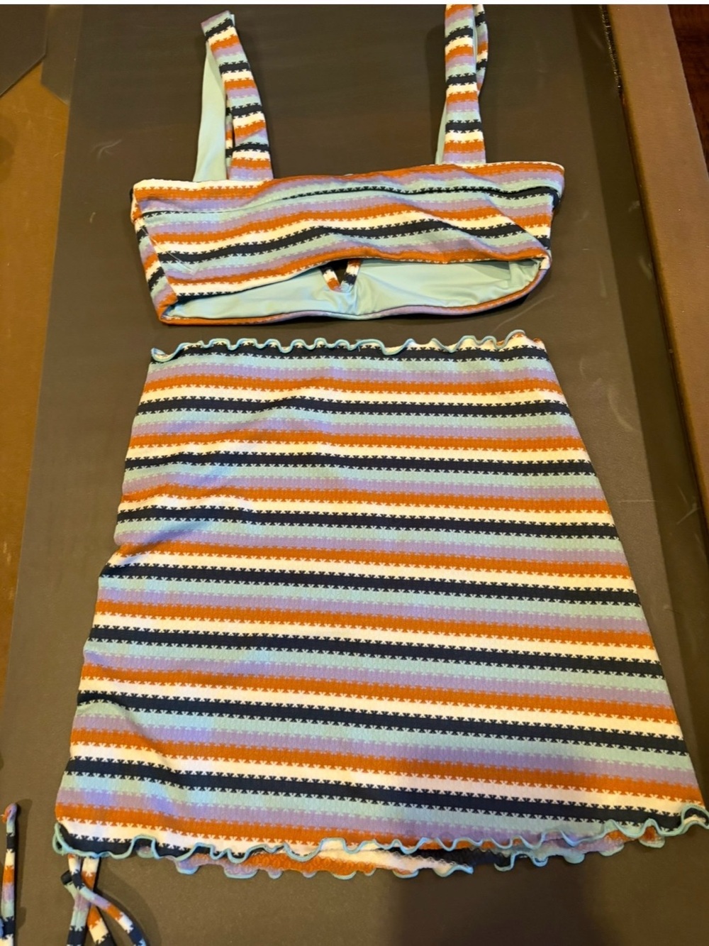 L*SPACE SET Lee Lee Bikini Top & Minnie Mini Cinched Side Tie Skirt Size XS NWOT - Picture 10 of 10